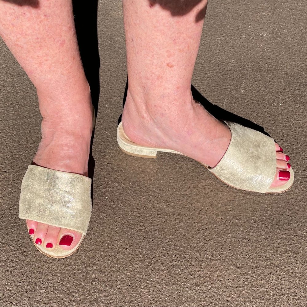 Luca Grossi Gold Sandals Size 37